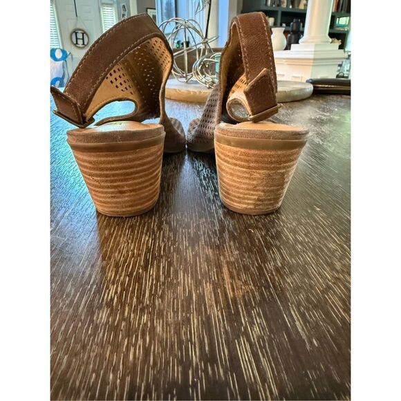 Lucky Brand Brown Perforated Open Toe Slingback Sandals sz 10 EUC - Picture 5 of 6